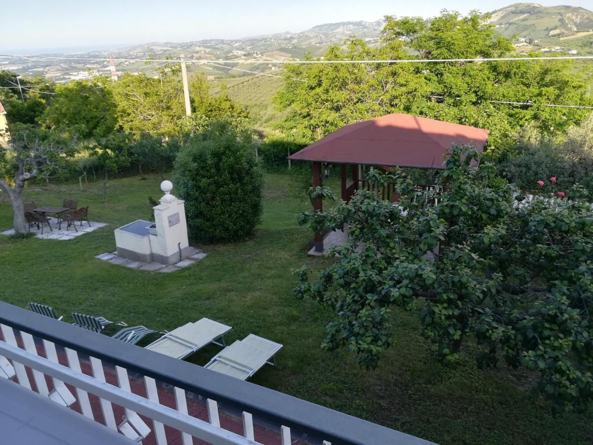 Monteverde Rural Relax Cellino Attanasio Bagian luar foto